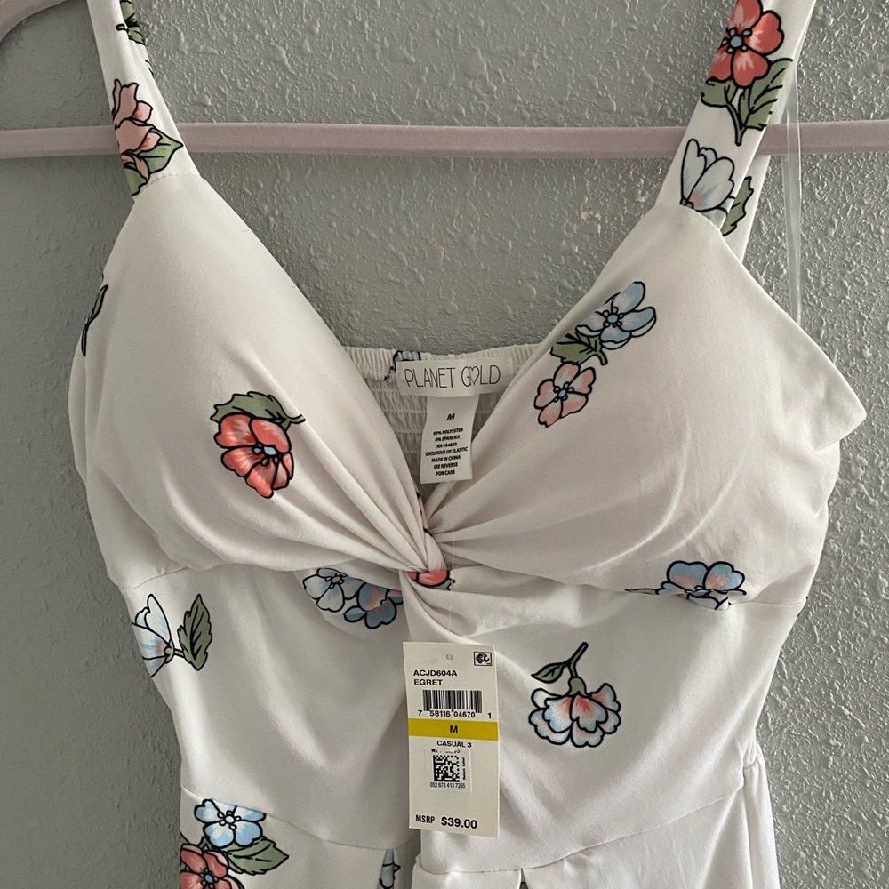 NWT White Dress size M